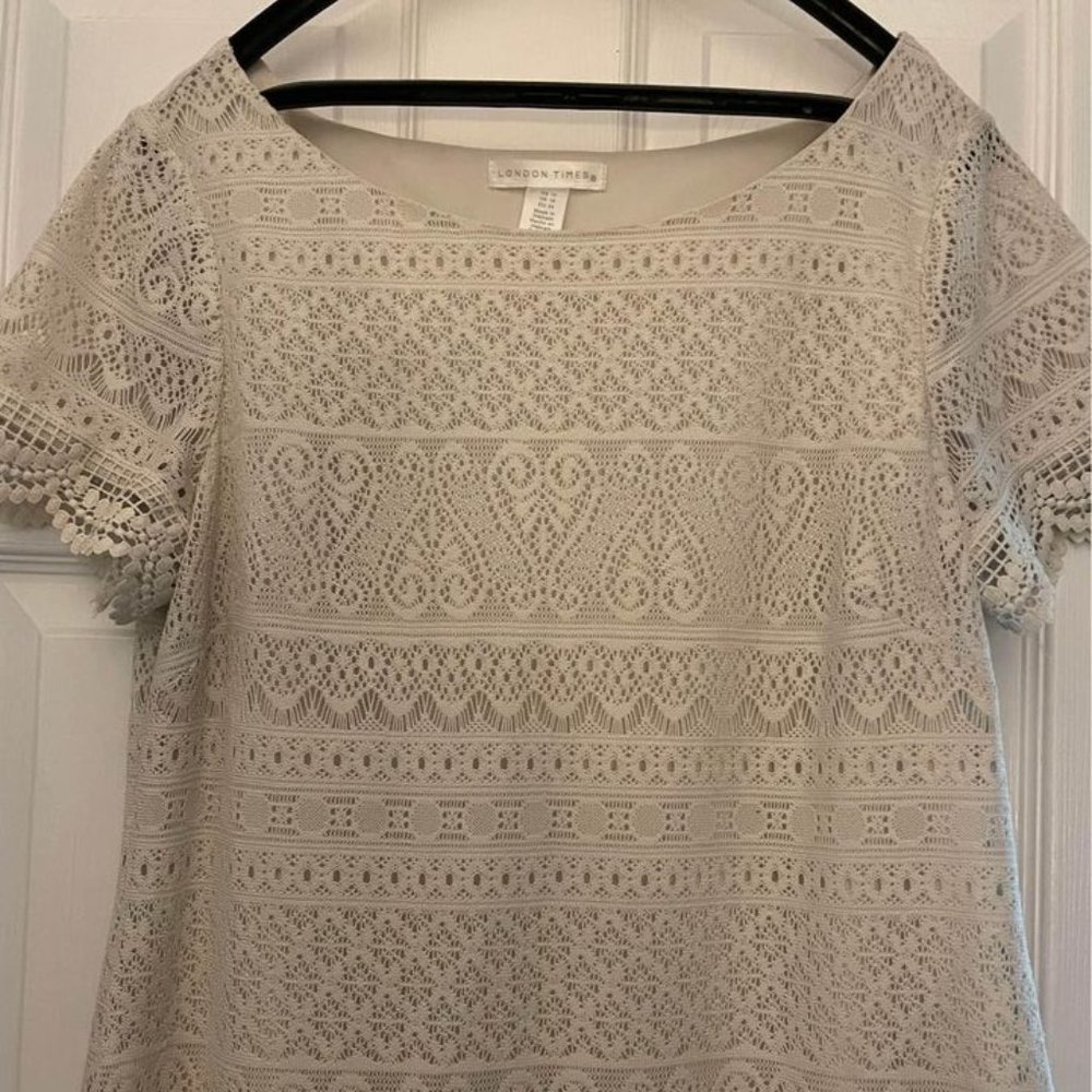 Size 14 Off-White Lace Dress - Picture 2 of 3